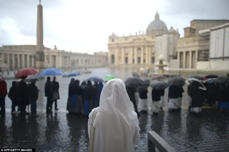 VATICANO PIAZZA SAN PIETRO 