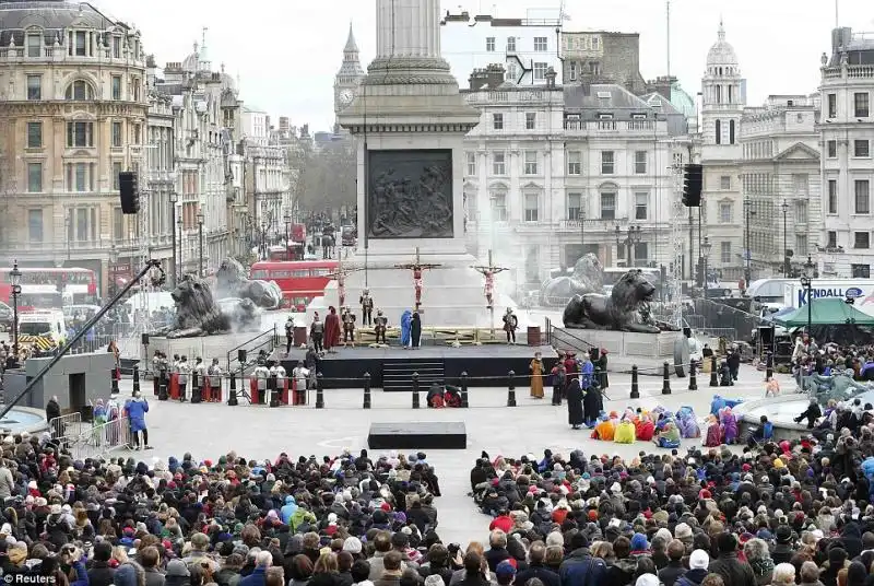 VENERDI' SANTO A LONDRA, TRAFALGAR SQUAR