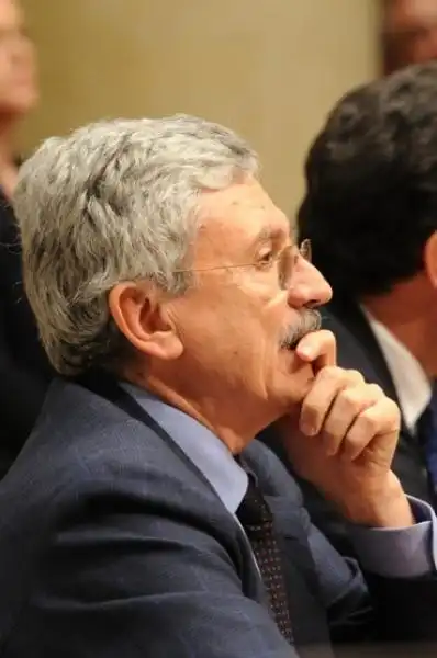 Massimo D Alema 