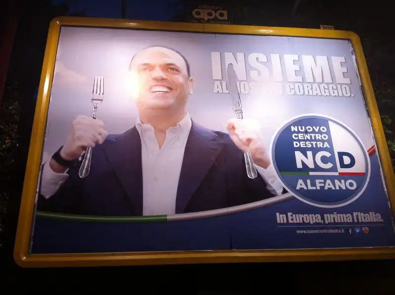 Ncd Angelino Alfano CARTELLONE PARODIA 