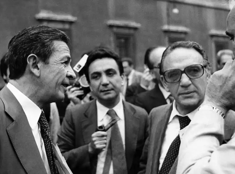 BERLINGUER E LUIGI PETROSELLI 