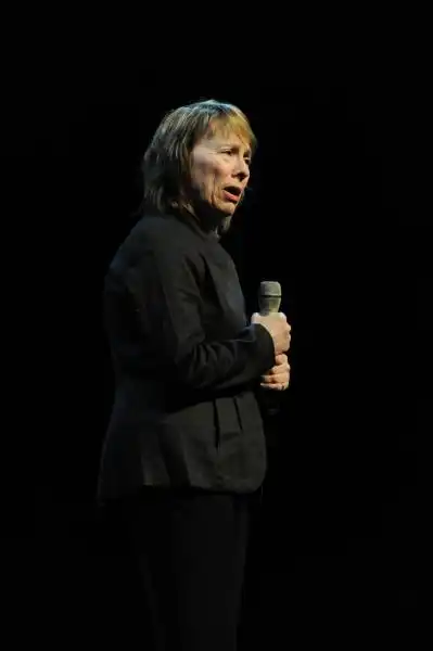 Camille Paglia durante il suo intervento alla sala Petrassi 