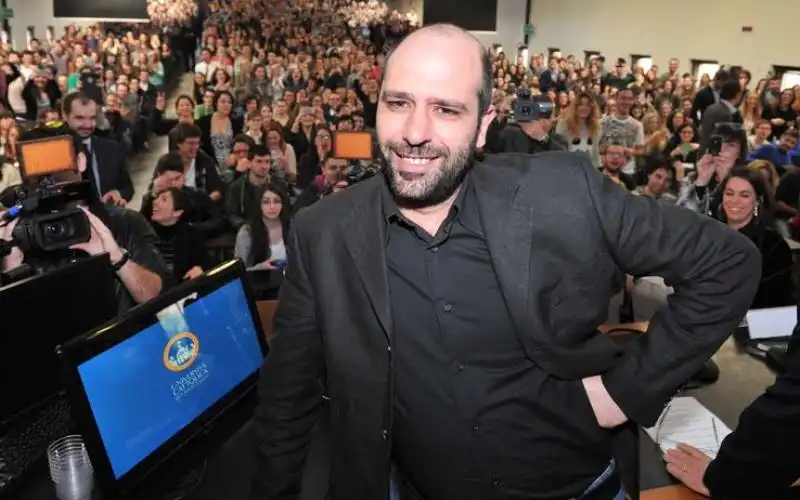 CHECCO ZALONE OSPITE ALLUNIVERSITA CATTOLICA DI MILANO 