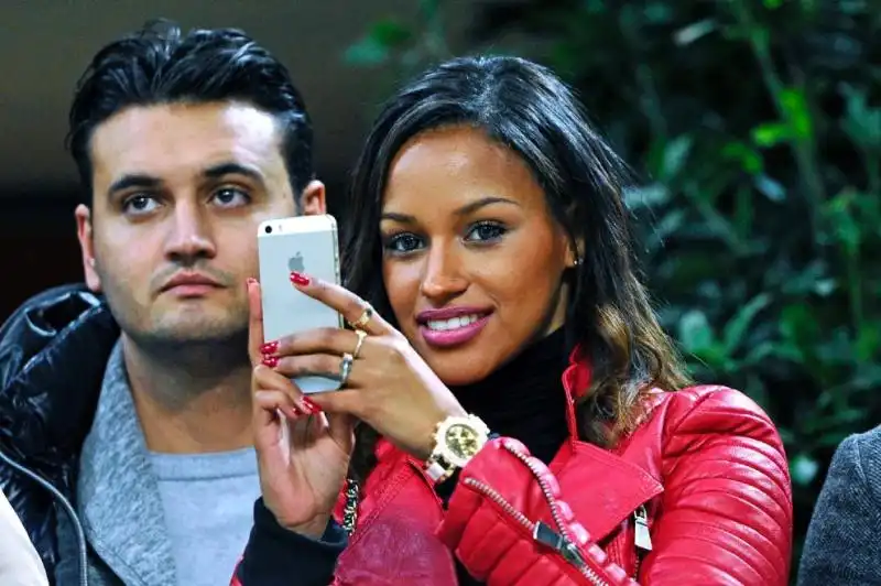 FANNY NEGUESHA ALLO STADIO 