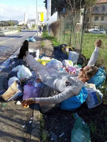 LA GRANDE BELLEZZA LA GRANDE MONNEZZA DAL SITO ROMA FA SCHIFO 