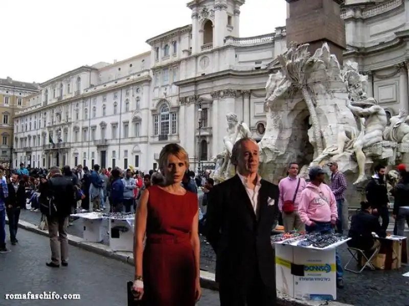 LA GRANDE BELLEZZA PIAZZA NAVONA PIENA DI AMBULANTI DAL SITO ROMA FA SCHIFO 