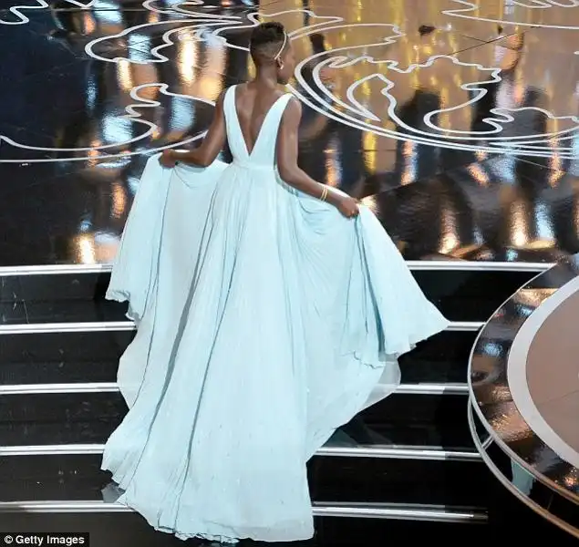 lupita nyong o vince l oscar 