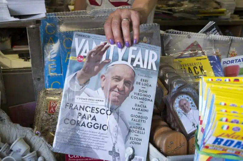 PAPA BERGOGLIO SU VANITY FAIR 