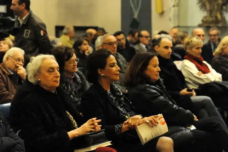 Pubblico invitato presentazione libro di Ferrara 