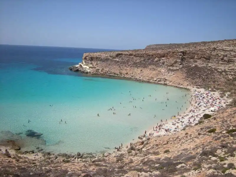 La spiaggia dei conigli a Lampedusa 