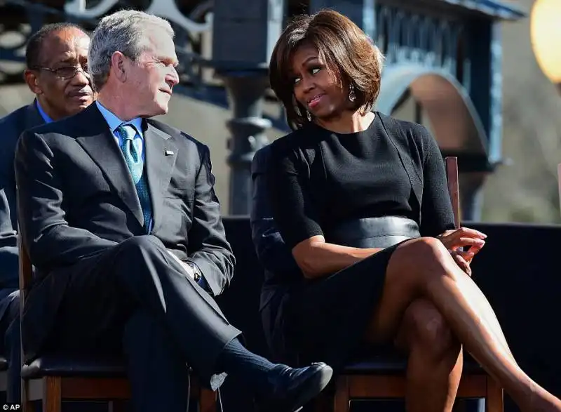 george bush e michelle obama   