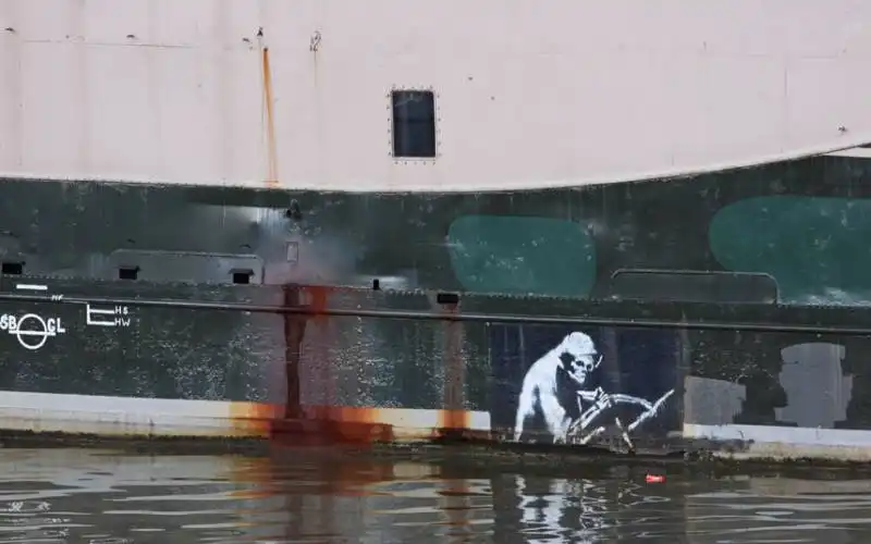 grim tidings di banksy