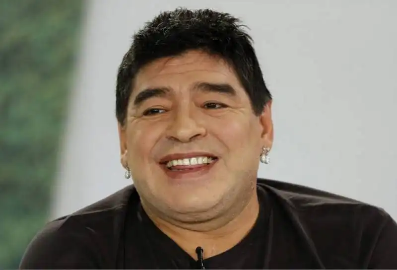 il lifting di maradona  7