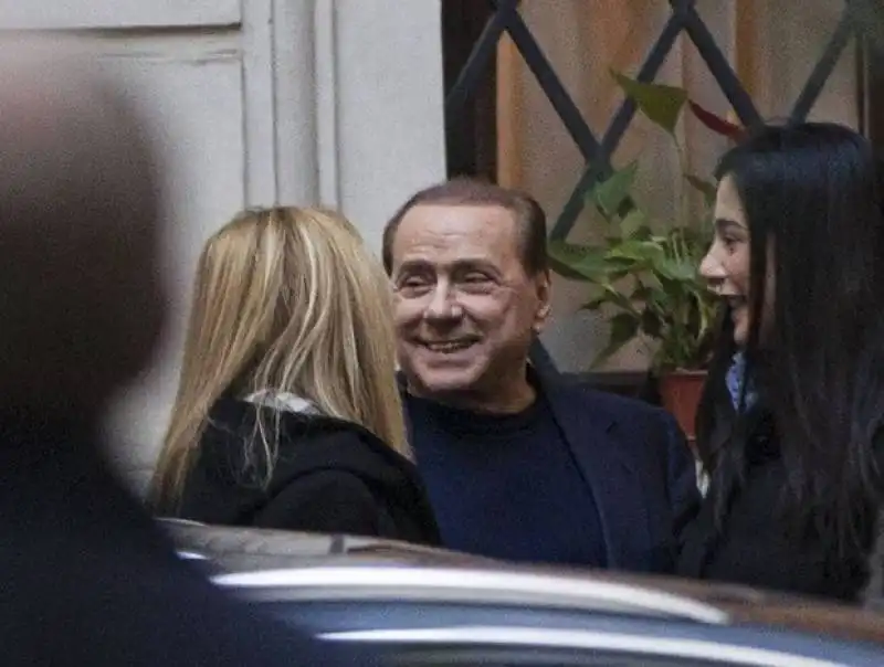 la festa per l'assoluzione di berlusconi in cassazione 5