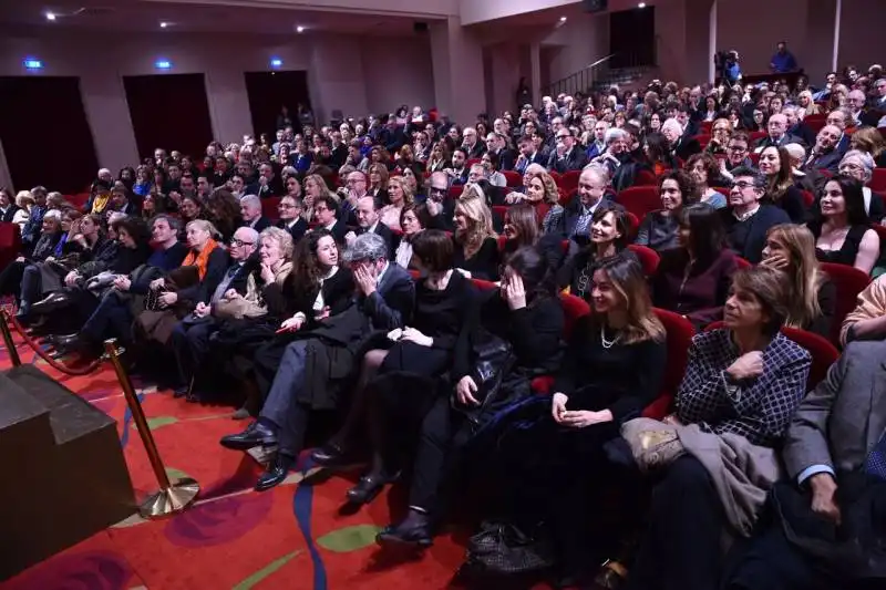 la platea del teatro parioli