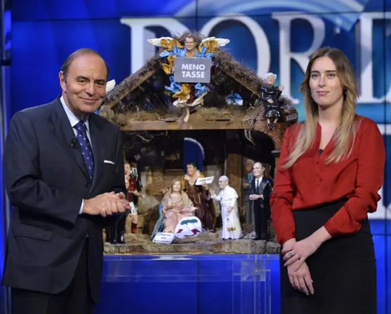 maria elena boschi nel presepe con renzi by vespa