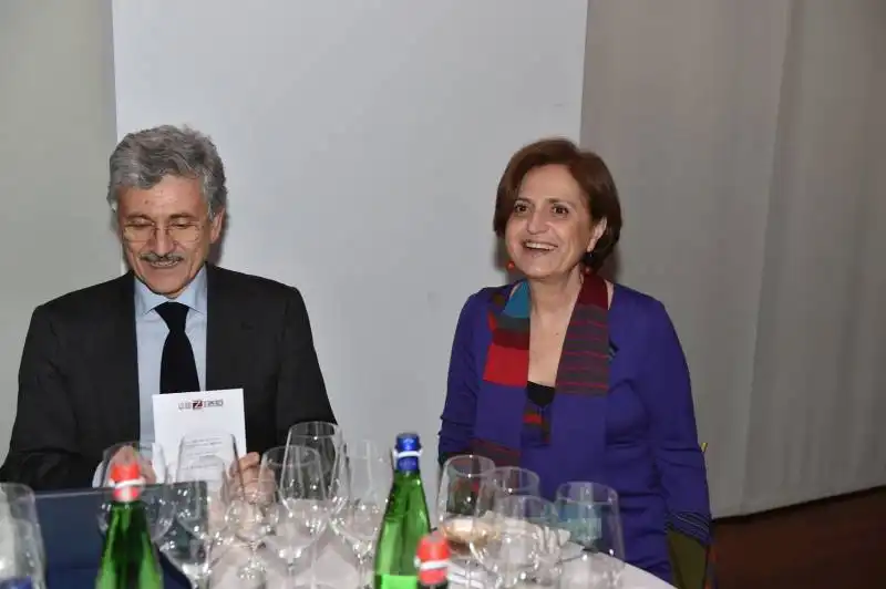 massimo d alema e la moglie linda