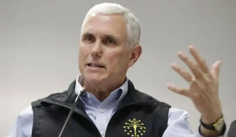 MIKE PENCE GOVERNATORE INDIANA