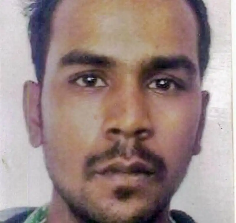 mukesh singh stupratore e assassino di nirbhaya