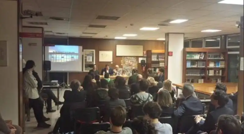 PRESENTAZIONE MEMORIE DELL EUROPA CALCISTICA -3