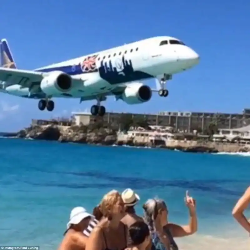 princess juliana international airport in saint martin