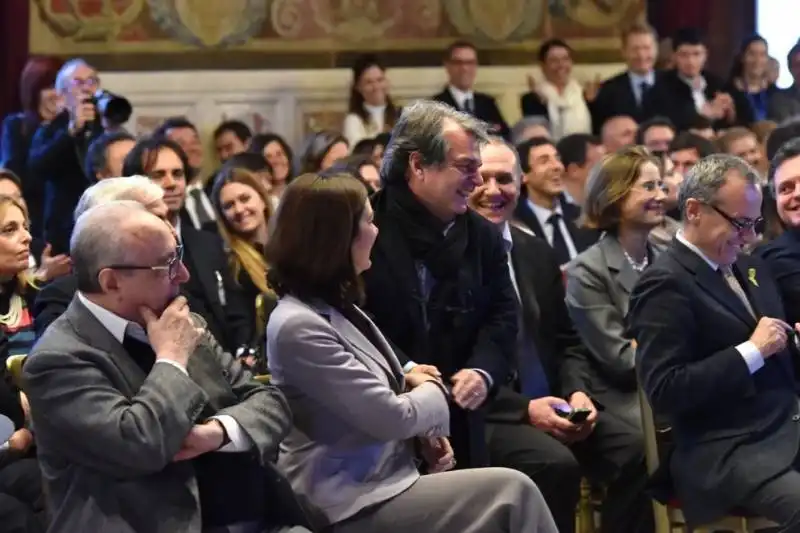 renato brunetta saluta laura boldrini