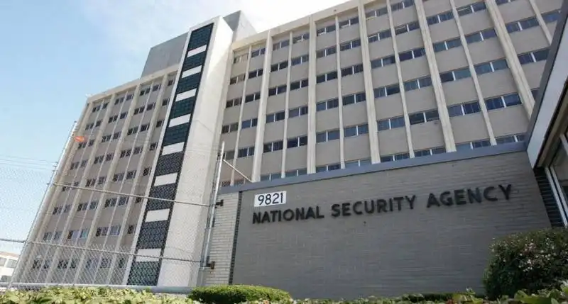 sparatoria davanti alla sede nsa in maryland  7