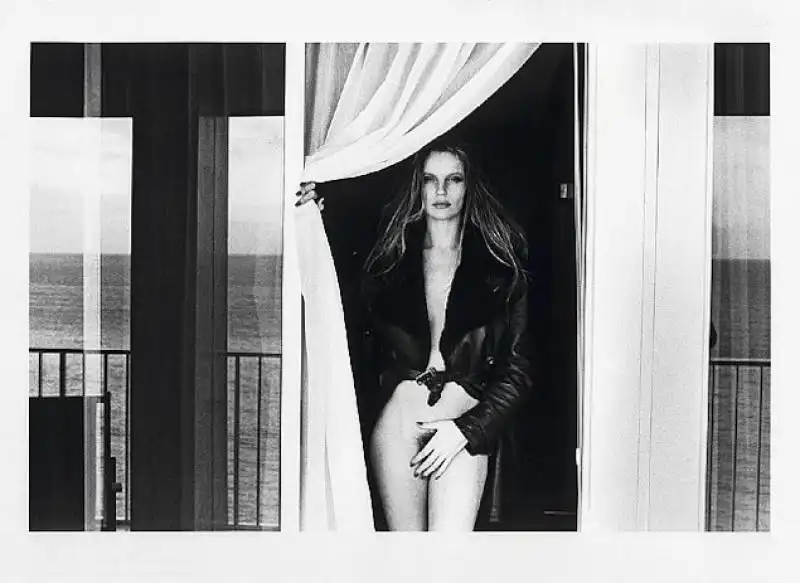 veruschka per helmut newton