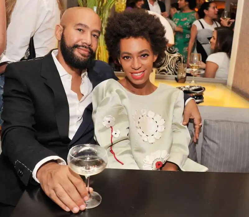 alan ferguson 52 e solange knowles 29