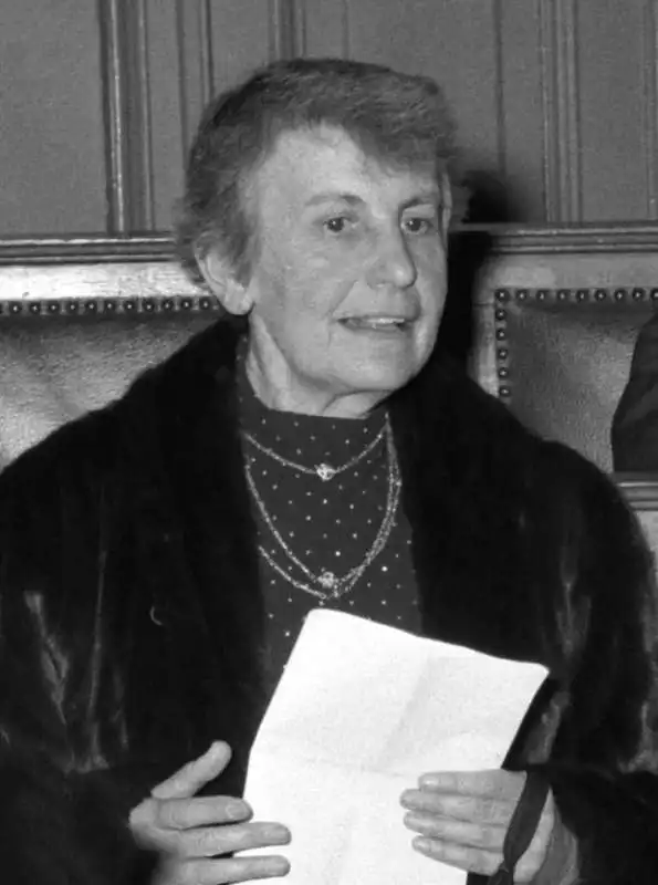 ANNA FREUD 2