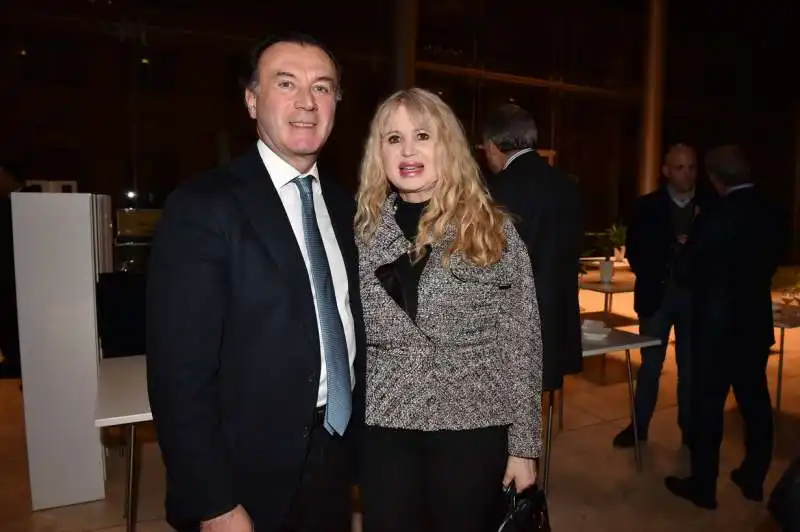 antonio martusciello con la moglie valeria licastro