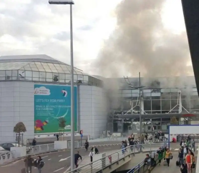 attentato all aeroporto di bruxelles   3