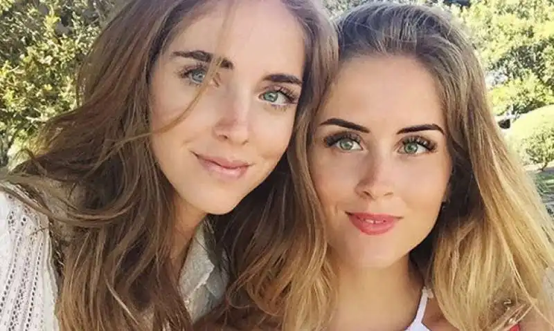 CHIARA E VALENTINA FERRAGNI