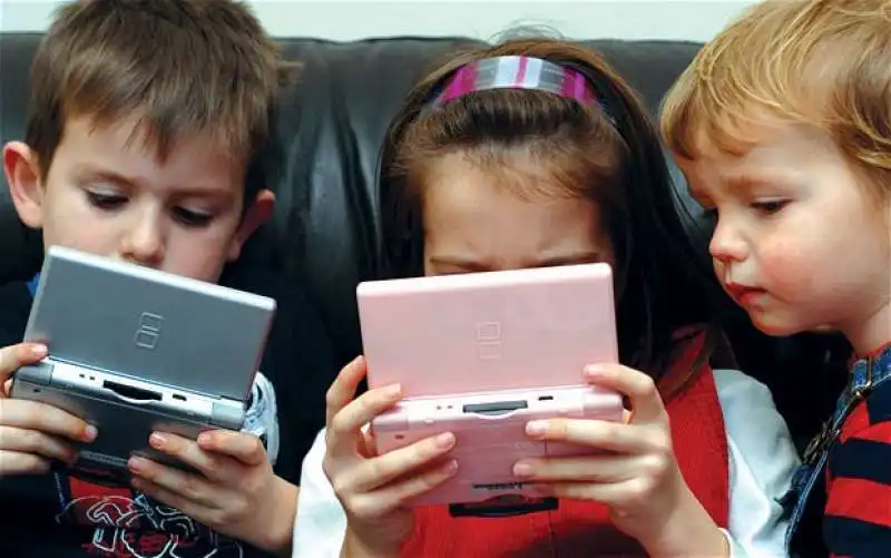 children playing video games