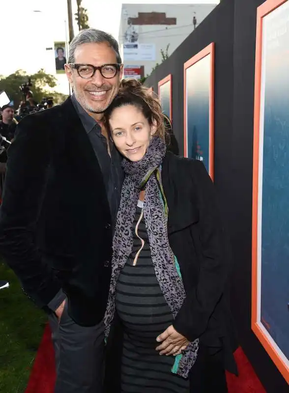 eff goldblum 63 e emilie livingston 33