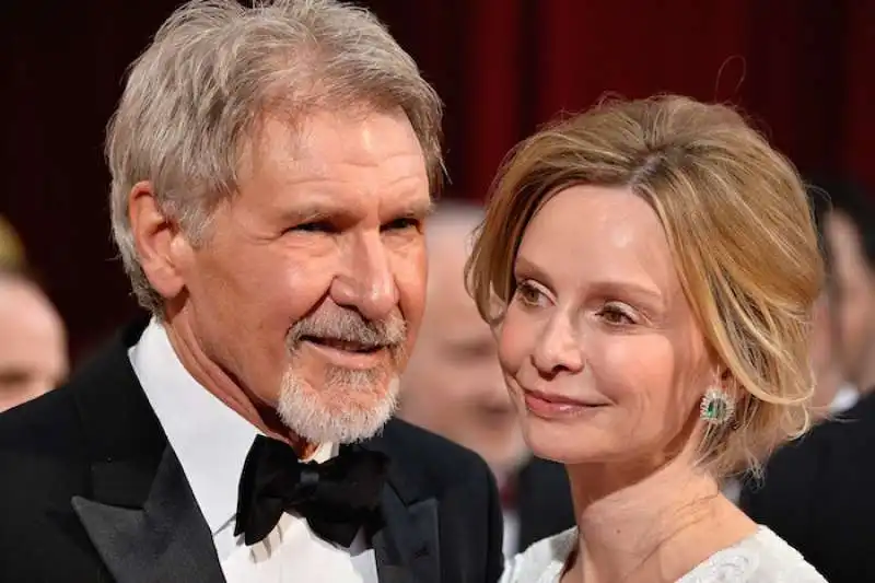 harrison ford 73 e calista flockhart 51