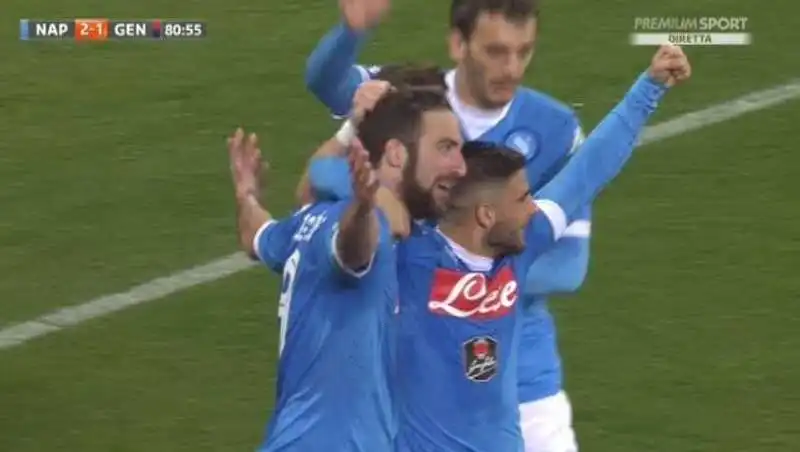 higuain in napoli genoa