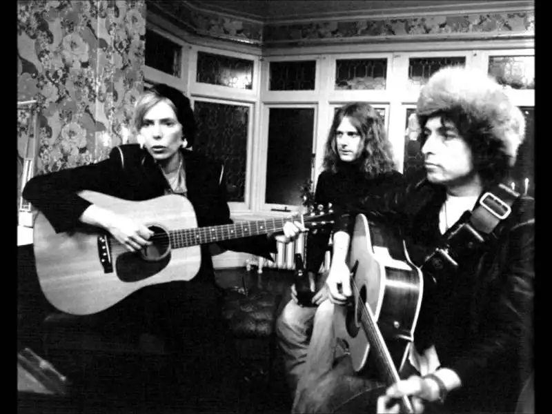 JONI MITCHELL BOB DYLAN