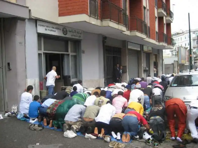 MOSCHEA NAPOLI