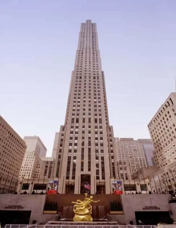 ROCKEFELLER CENTER NEW YORK