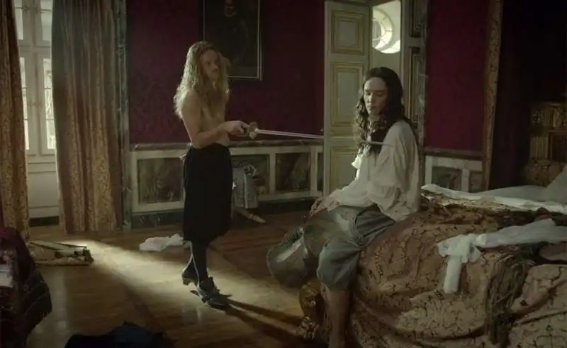 sesso gay nella serie versailles