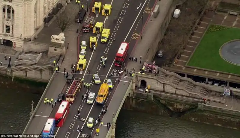 attentato al parlamento di londra  11