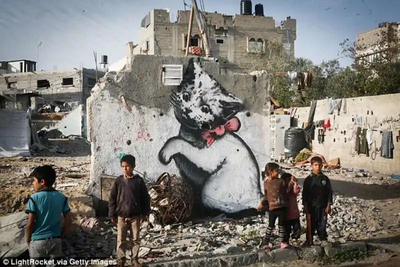 banksy in palestina