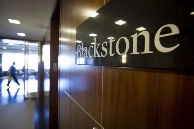 BLACKSTONE1