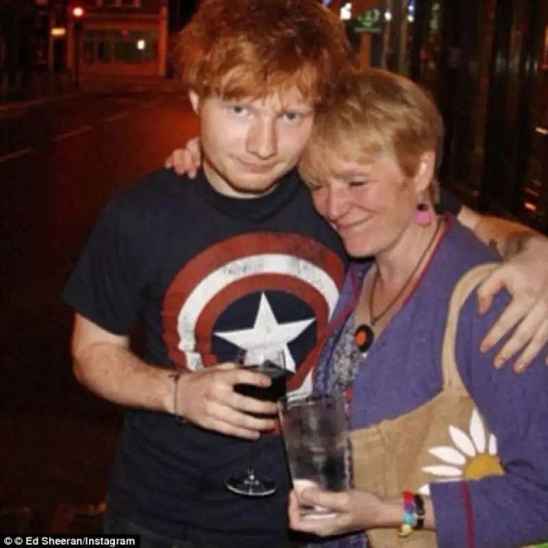 ed sheeran e la madre imogen