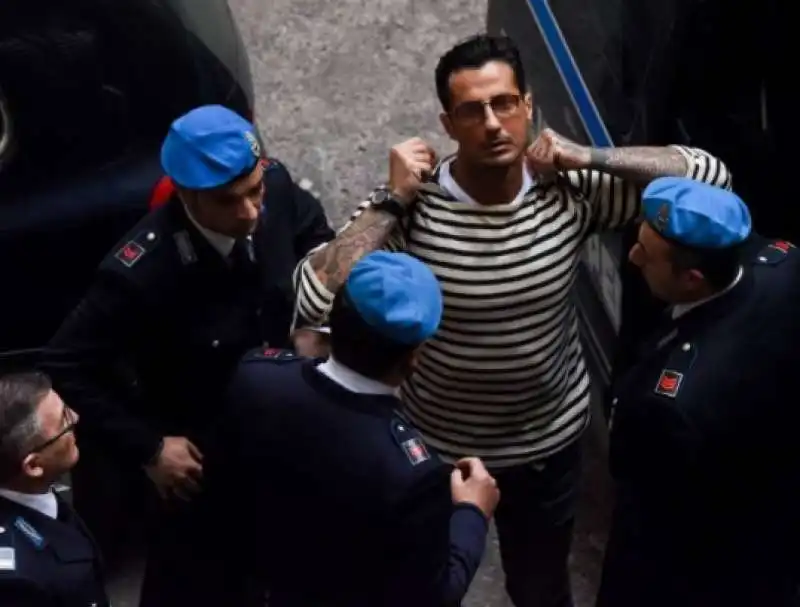 fabrizio corona in carcere