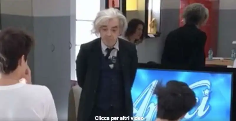 le sfuriate di morgan ad amici.   