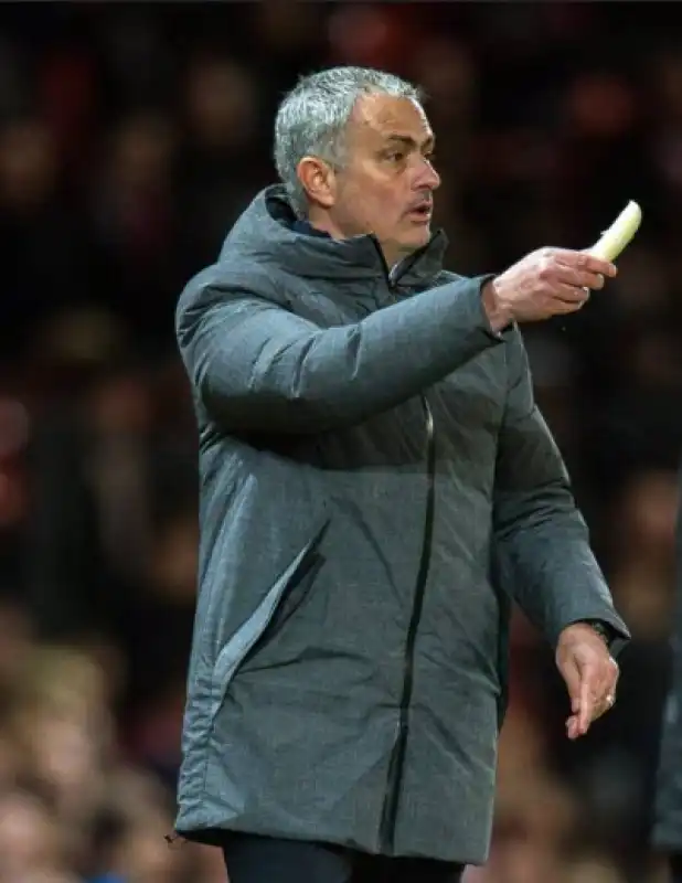 MOURINHO