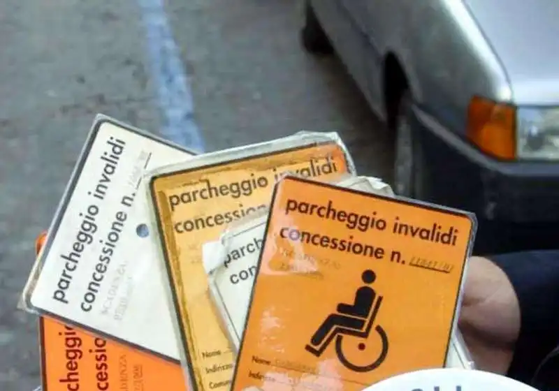 PERMESSO DI PARCHEGGIO PER DISABILI 