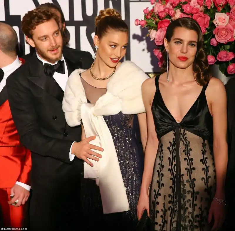 pierre casiraghi beatrice borromeo e charlotte